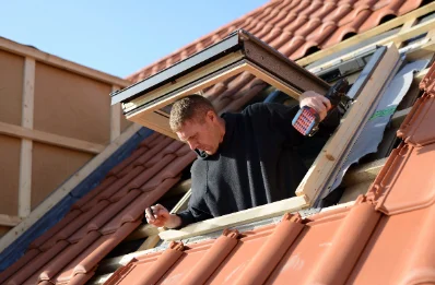 Pose de fenêtres de toit Velux à Coivert